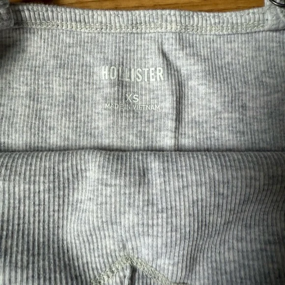 Hollister Gray and White Lace Camisole 2 Piece Set - Picture 4 of 8